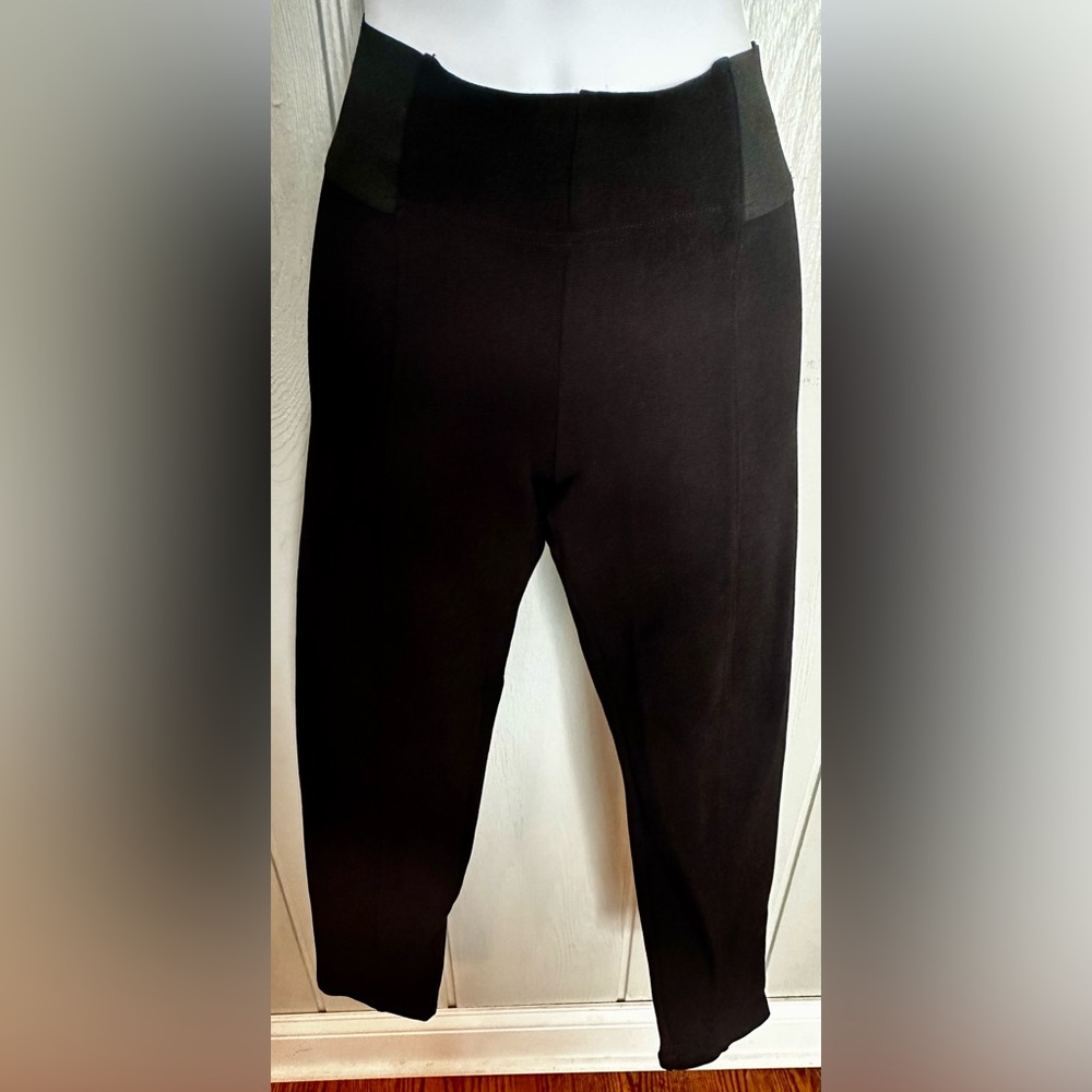 Simply Vera Vera Wang Black Leggings - FINAL PRICE